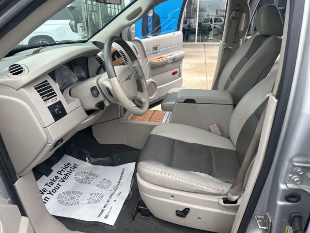 2008 Chrysler Aspen Limited