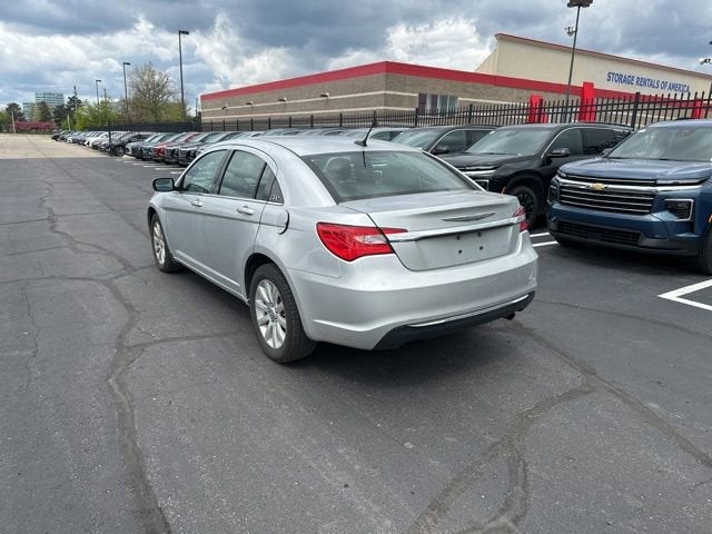 2012 Chrysler 200 Touring