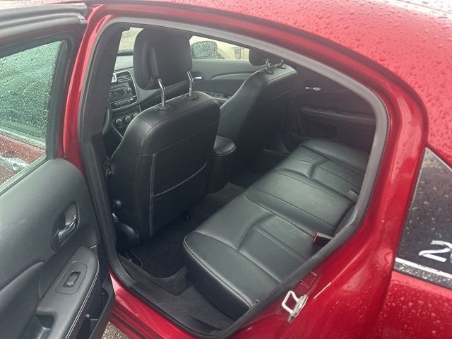 2013 Chrysler 200 Limited