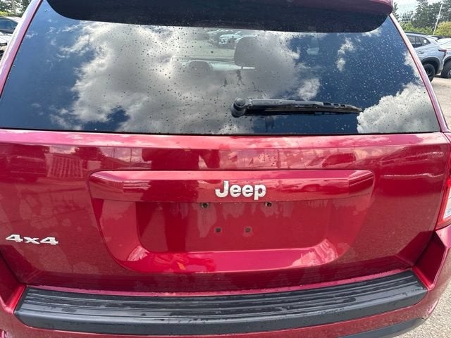 2012 Jeep Compass Sport