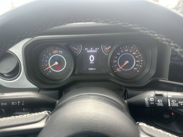 2025 Jeep Wrangler 4-Door Summit 4x4