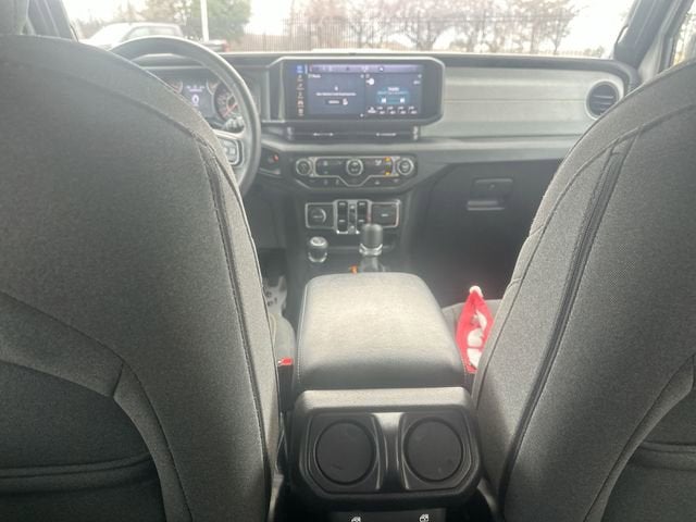 2025 Jeep Wrangler 4-Door Summit 4x4