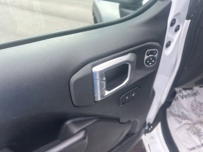 2025 Jeep Wrangler 4-Door Summit 4x4