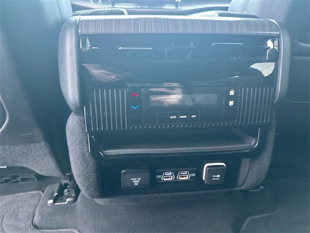 2023 Jeep Wagoneer Series II