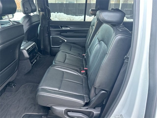 2023 Jeep Wagoneer Series II