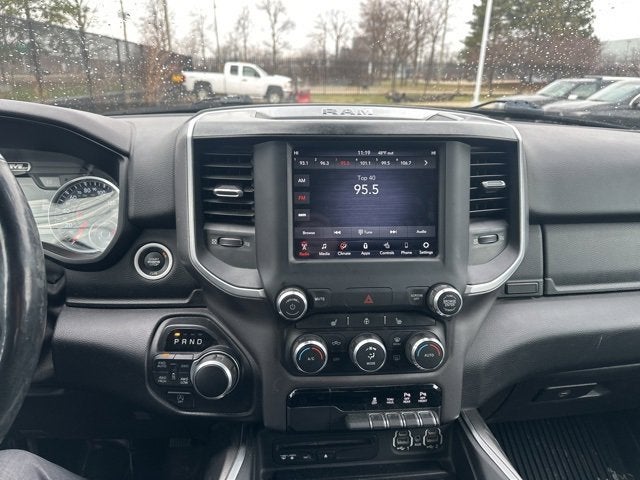 2019 RAM 1500 Big Horn/Lone Star Crew Cab 4x4 5'7" Box