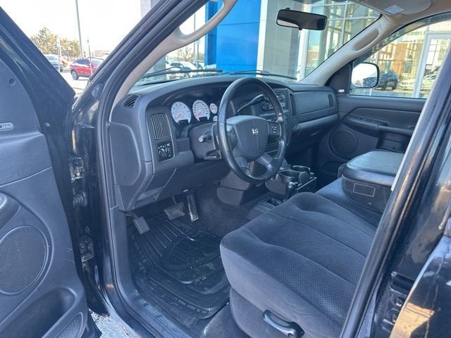 2004 Dodge Ram 1500 SLT
