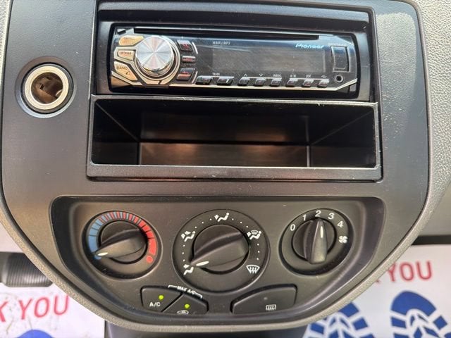 2005 Ford Focus S