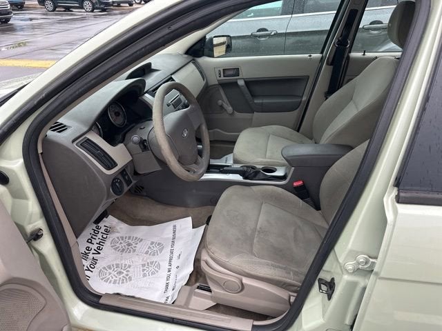 2010 Ford Focus S