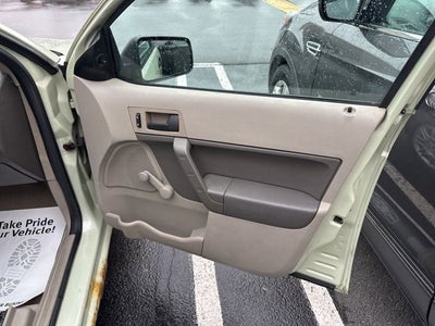 2010 Ford Focus S