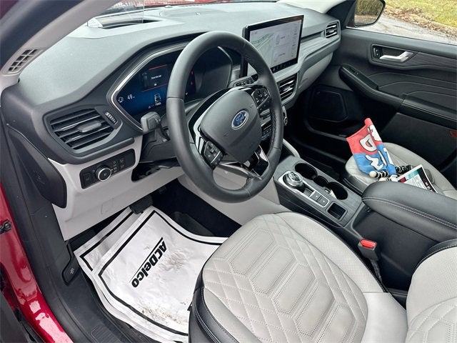 2023 Ford Escape Platinum