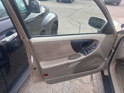 2002 Chevrolet Malibu LS