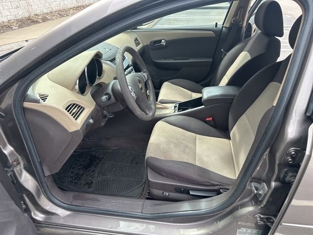 2010 Chevrolet Malibu LS w/1LS