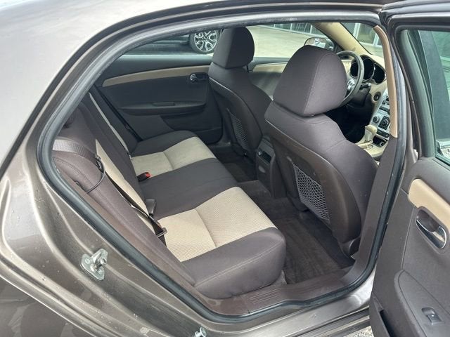 2010 Chevrolet Malibu LS w/1LS