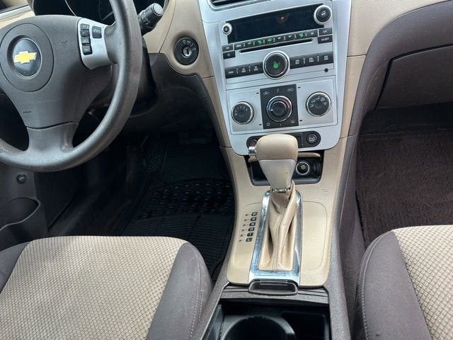 2010 Chevrolet Malibu LS w/1LS