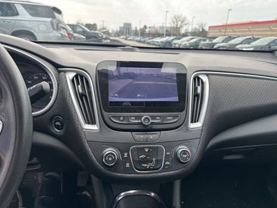 2022 Chevrolet Malibu LS