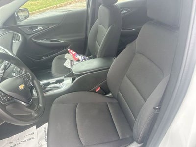 2022 Chevrolet Malibu LS