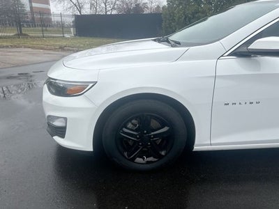 2022 Chevrolet Malibu LS