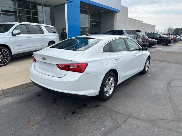 2022 Chevrolet Malibu LS