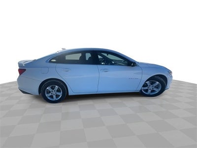 2022 Chevrolet Malibu LS