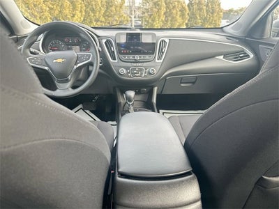 2022 Chevrolet Malibu LS