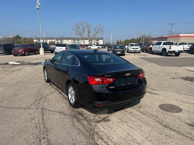 2022 Chevrolet Malibu LS