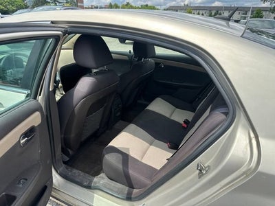 2011 Chevrolet Malibu LT w/1LT