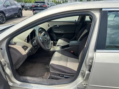 2011 Chevrolet Malibu LT w/1LT