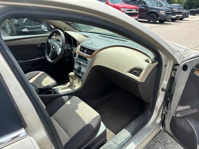2011 Chevrolet Malibu LT w/1LT