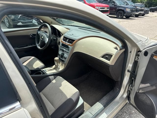 2011 Chevrolet Malibu LT w/1LT