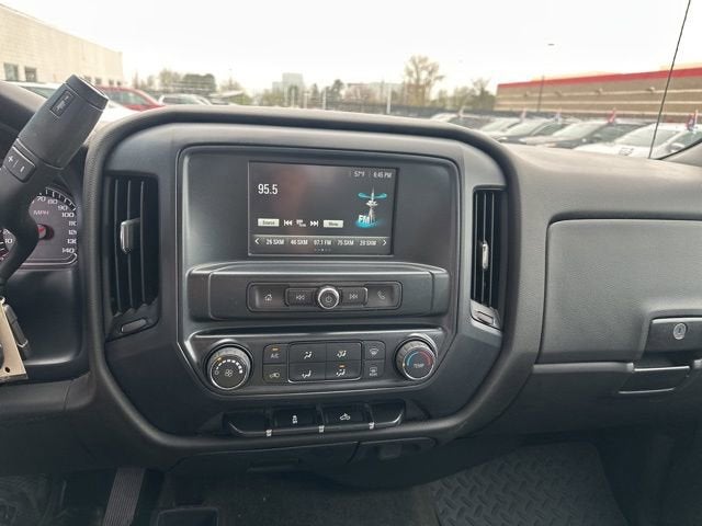 2018 Chevrolet Silverado 1500 Custom