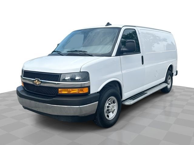 2024 Chevrolet Express 2500 Work Van HD's photo