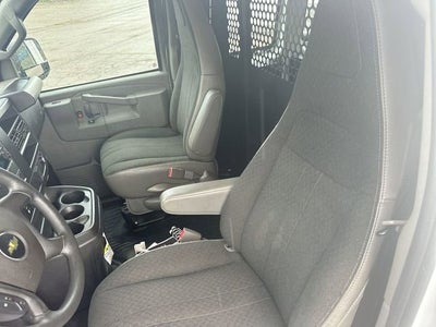 2024 Chevrolet Express Cargo 2500 WT