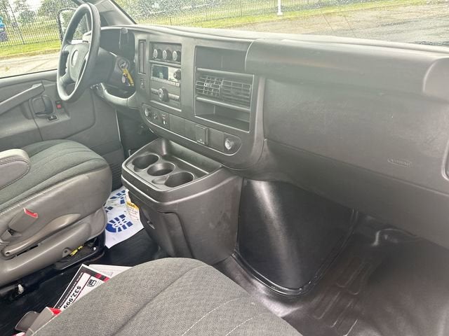 2024 Chevrolet Express Cargo 2500 WT