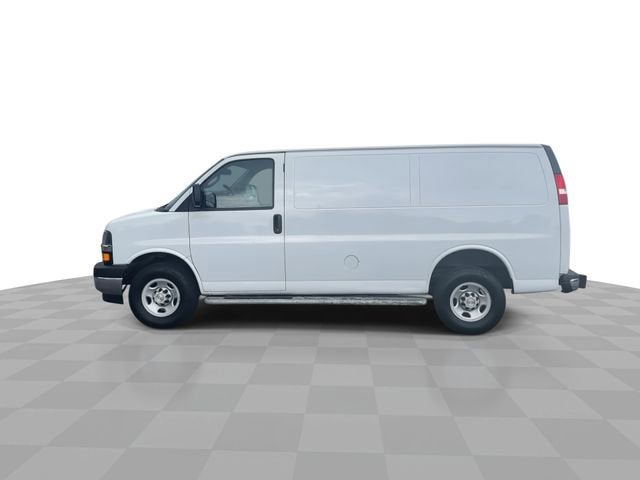 2024 Chevrolet Express Cargo 2500 WT