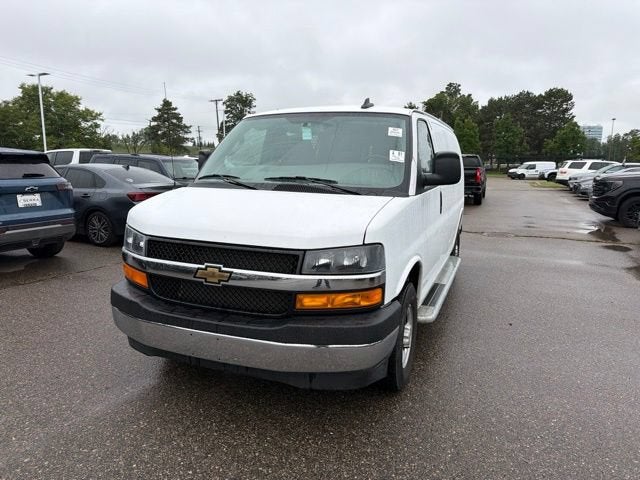 2025 Chevrolet Express Cargo WT