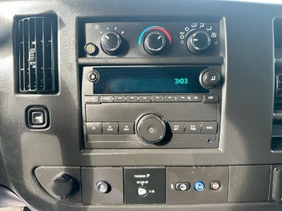 2025 Chevrolet Express Cargo WT
