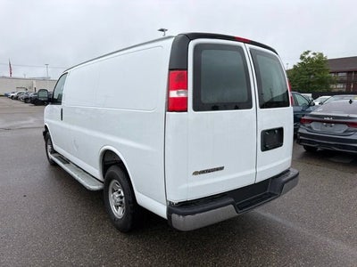 2025 Chevrolet Express Cargo WT