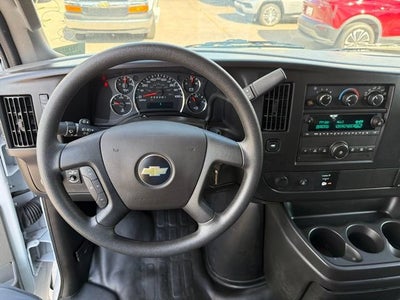 2025 Chevrolet Express Cargo WT