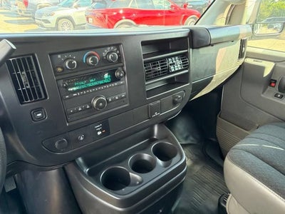 2025 Chevrolet Express Cargo WT