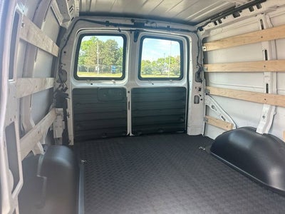 2024 Chevrolet Express Cargo 2500 WT