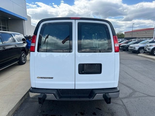 2024 Chevrolet Express Cargo 2500 WT