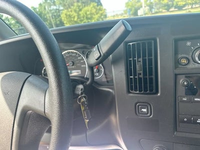 2025 Chevrolet Express Cargo WT