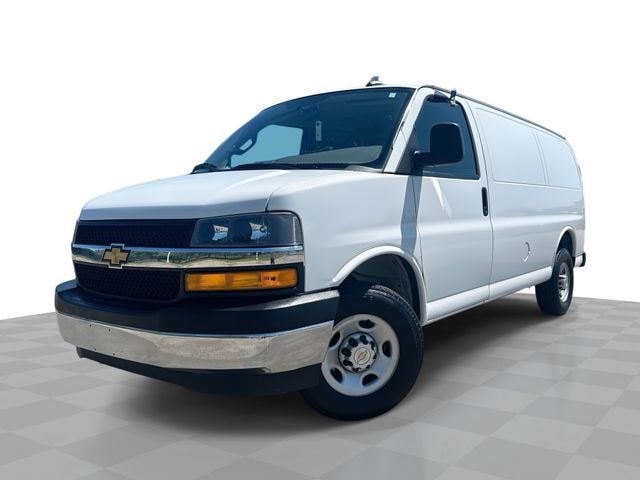 2024 Chevrolet Express 2500 Work Van HD's photo