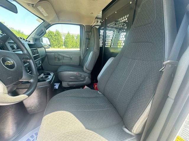 2024 Chevrolet Express Cargo 2500 WT
