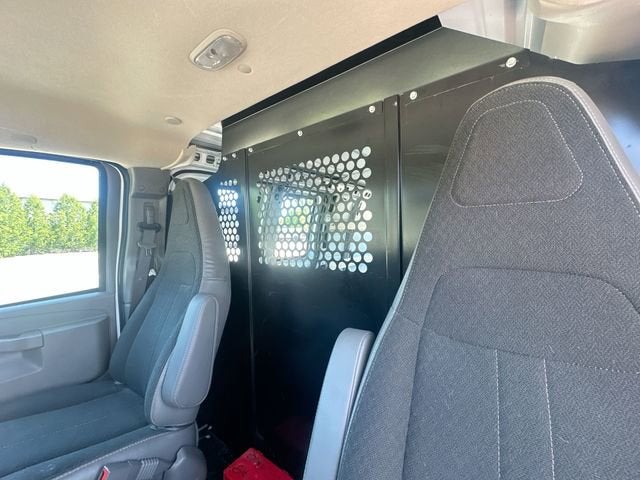 2024 Chevrolet Express Cargo 2500 WT