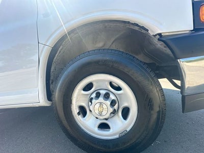 2024 Chevrolet Express Cargo 2500 WT