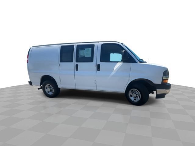 2024 Chevrolet Express Cargo 2500 WT