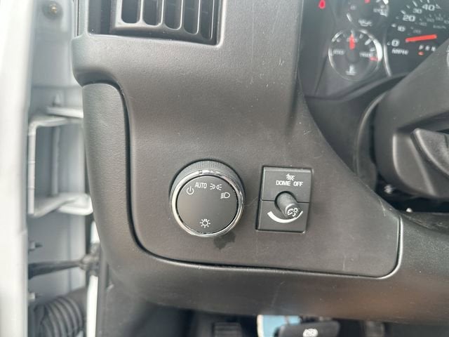 2024 Chevrolet Express Cargo 2500 WT