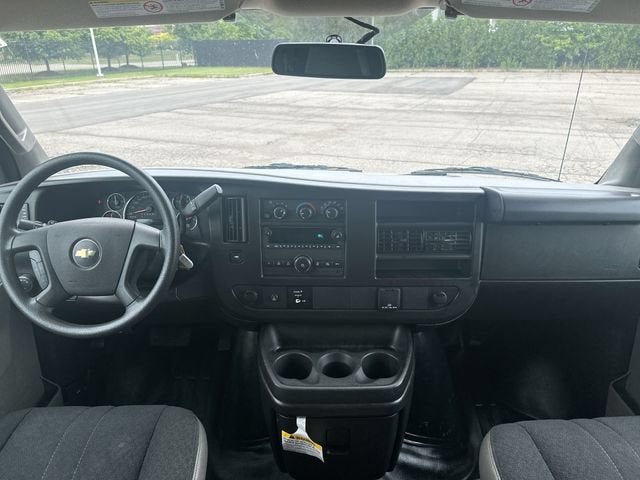 2024 Chevrolet Express Cargo 2500 WT